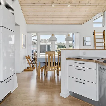 Дом отдыха Amazing In With Wifi *